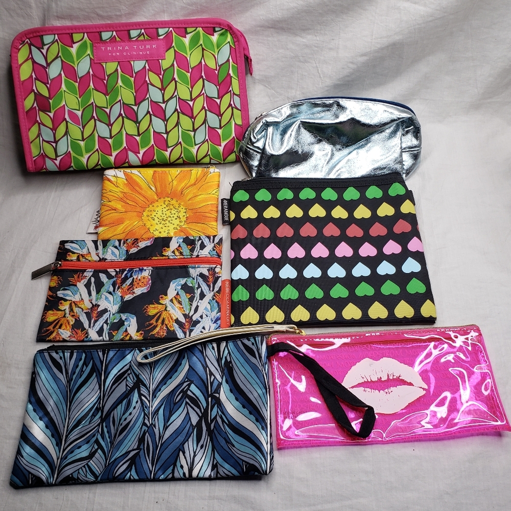 Bundle of Branded Seven Cosmetic Zippered Bags